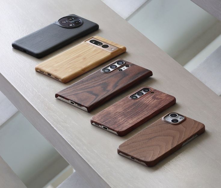 Natural Wood & Textured Finish Case